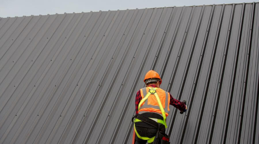 Professional gutter cleaning in Falcon, MO
